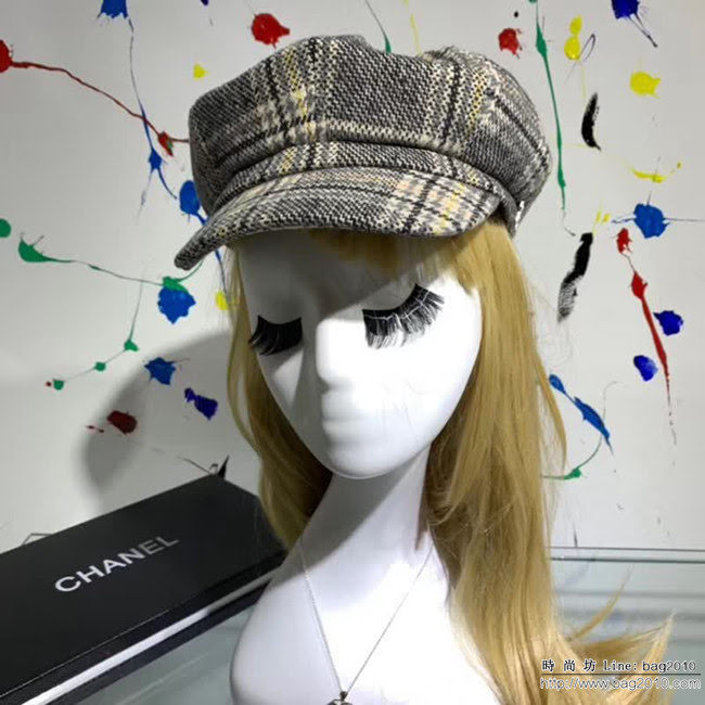 DIOR迪奧 秋冬款 格子羊絨八角帽 LLWJ6302
